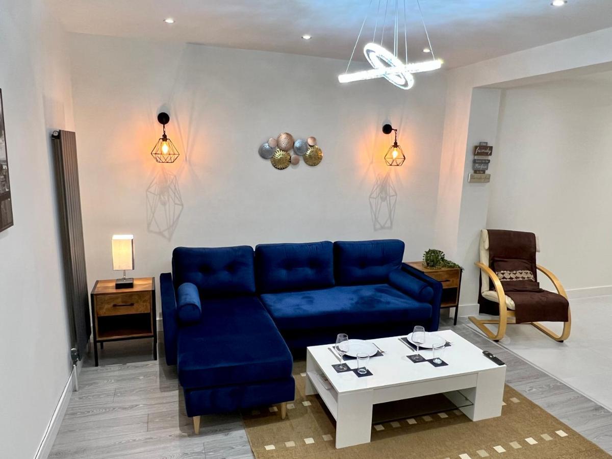 Wembley Stadium 5 Star Brand New Luxury Sleeps 14 With Parking Villa Londra Dış mekan fotoğraf