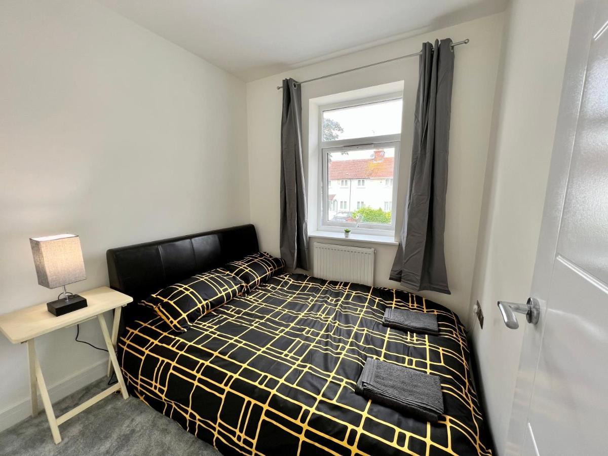 Wembley Stadium 5 Star Brand New Luxury Sleeps 14 With Parking Villa Londra Dış mekan fotoğraf